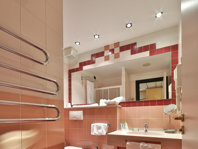 Bathroom 5, Best Western Hotel Solaf, Bergamo
