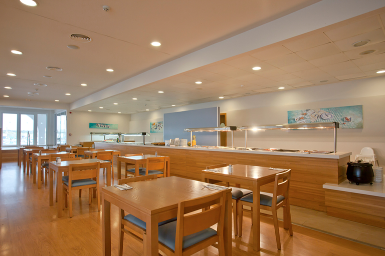 Food & Drinks 5, Playa Azul, Baleares