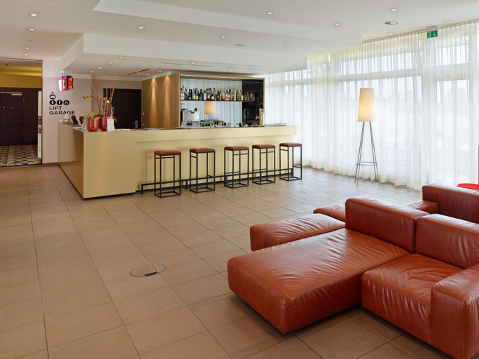 Public Area 3, AZIMUT Hotel Munich, München