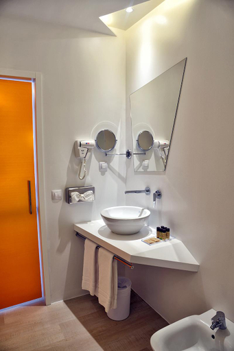 Bathroom 3, Atarazanas Malaga Boutique Hotel, Málaga