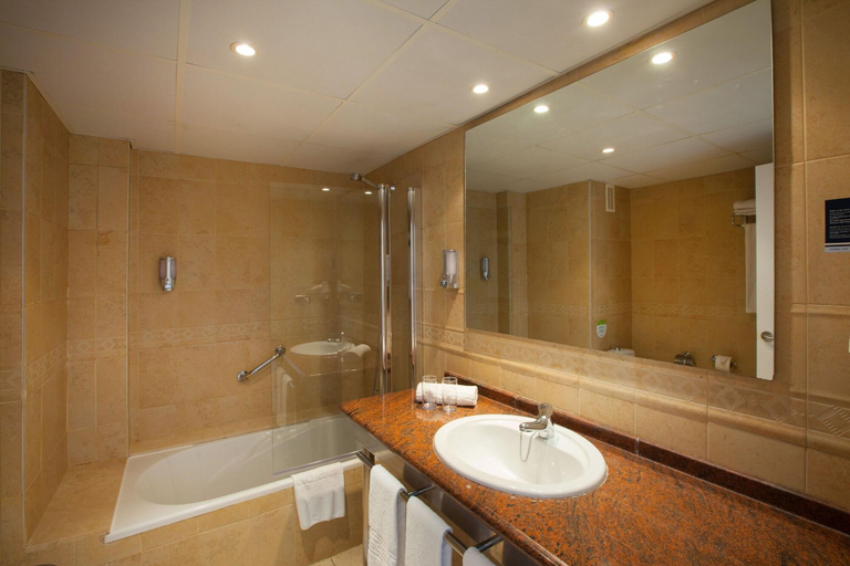 Bathroom 4, Grupotel Alcudia Pins (ex. Tui Family Life Alcudia, Baleares