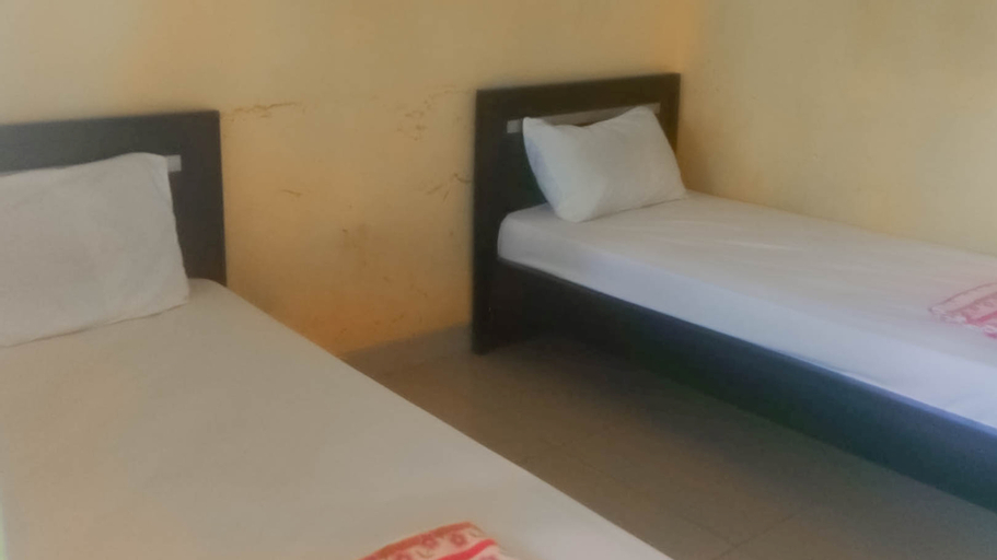 Bedroom 2, Wisma Tenang Jaya Syariah RedPartner, Majalengka