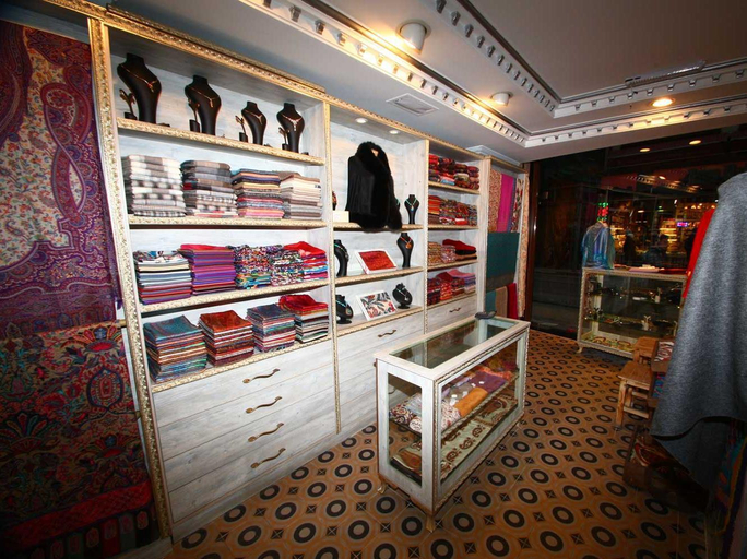 Others 4, Kafkas Hotel Istanbul, Fatih