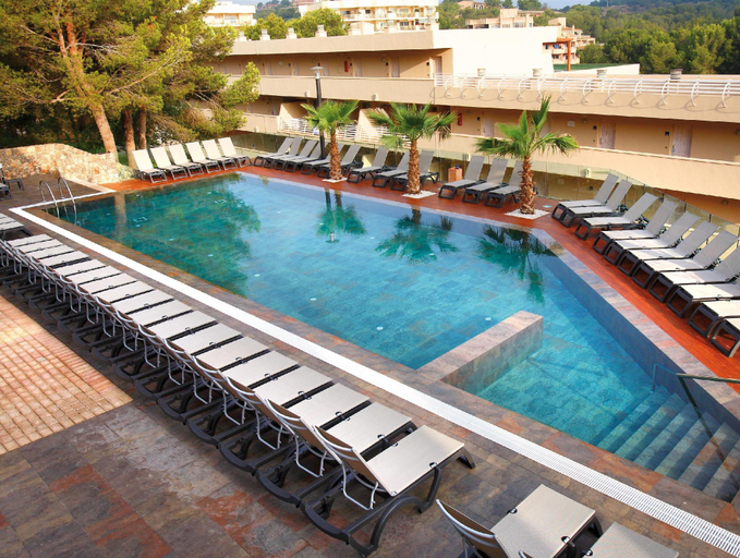Others 5, Occidental Cala Vinas, Baleares