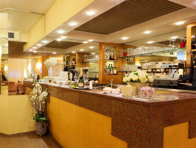 Food & Drinks 5, Best Western Hotel Libertà, Modena