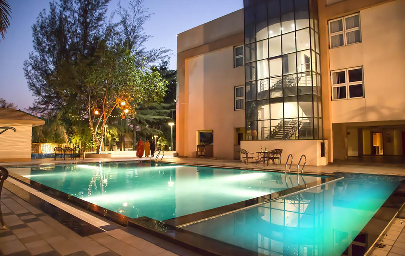 Sport & Beauty, 7 Apple Resort - Lonavala, Pune