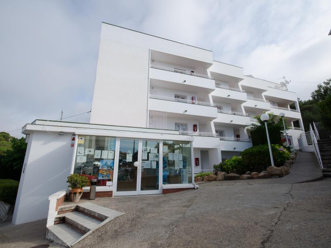 Others 5, Apartaments Els Llorers, Girona