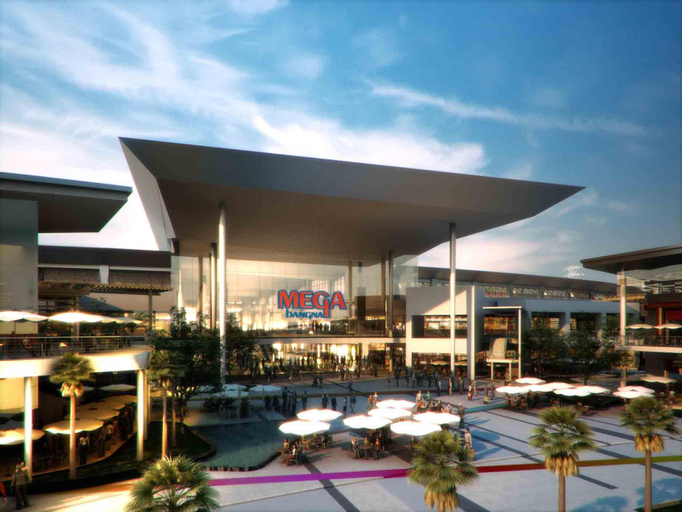 Exterior & Views 13