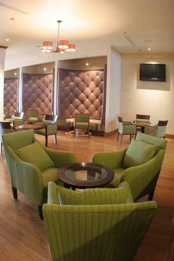 Public Area 4, Doubletree Hotel & Executive Meeting Center Omaha Downtown, Douglas