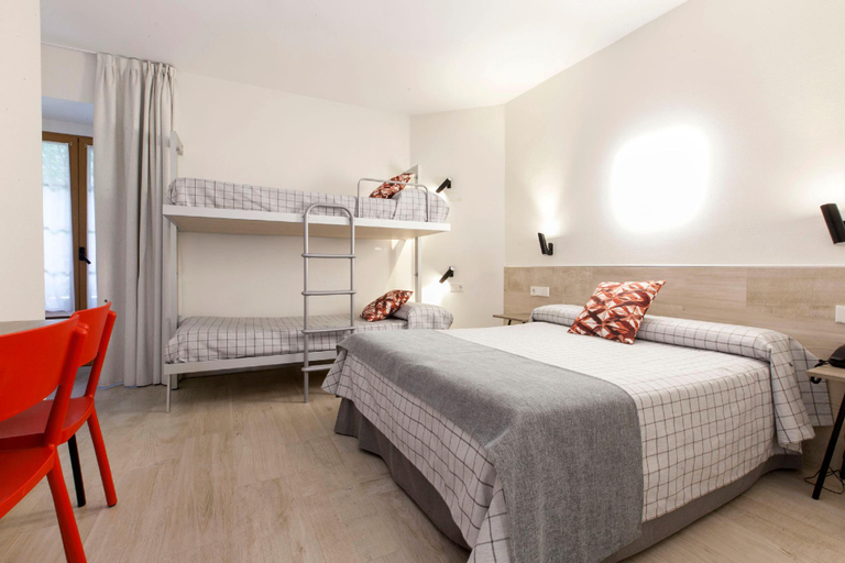 Bedroom 3, Hostal Castilla II Puerta del Sol, Madrid