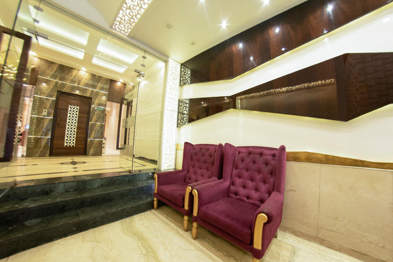 Public Area 3, Hotel Manama, Mumbai City
