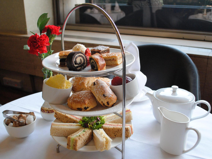 Food & Drinks 5, Healey House Hotel, Kirklees