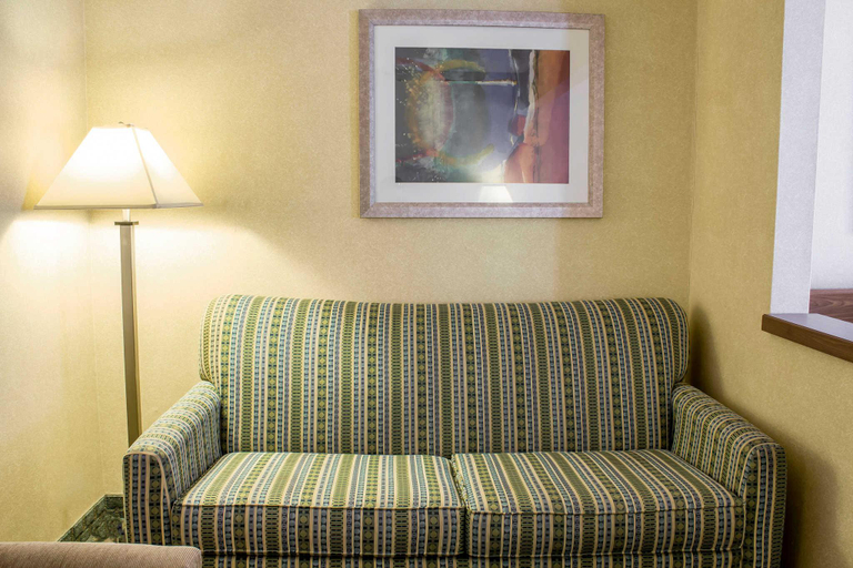 Bedroom 3, Comfort Inn Sioux City South, Woodbury