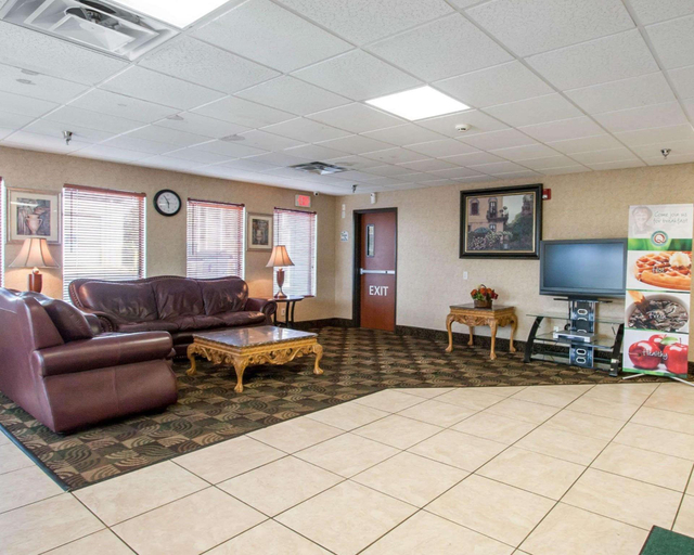 Public Area 2, Quality Inn Joplin I-44, Newton