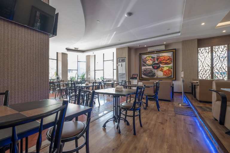 Food & Drinks 1, Pacific Makassar, Makassar