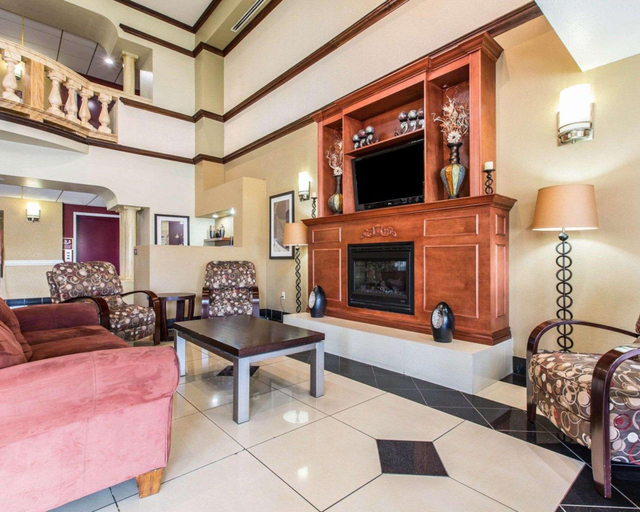 Public Area 2, Comfort Suites Bakersfield, Kern
