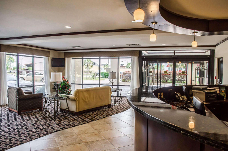 Public Area 2, Comfort Suites Saraland - North Mobile, Mobile