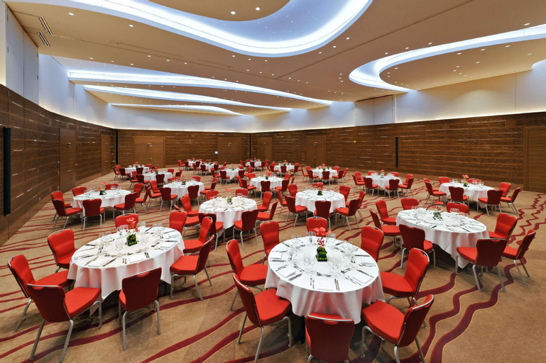 Food & Drinks 5, Hilton Frankfurt Airport, Frankfurt am Main