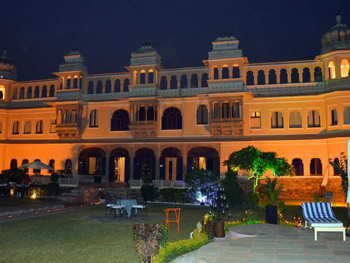Fateh Bagh Hotel, Pali
