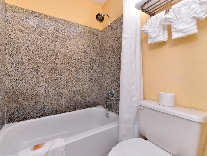 Bathroom 3, Americas Best Value Inn Angleton, Brazoria