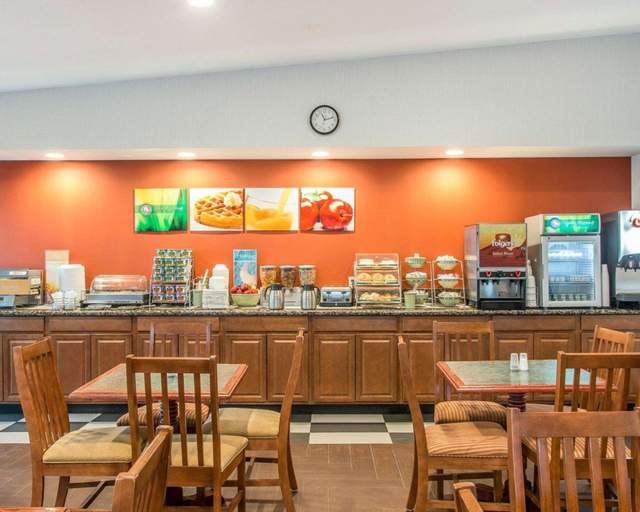 Others 5, Quality Inn Gaylord, Otsego
