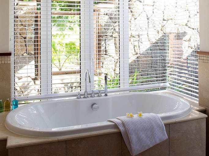 Bathroom 4, Heritage The Villas