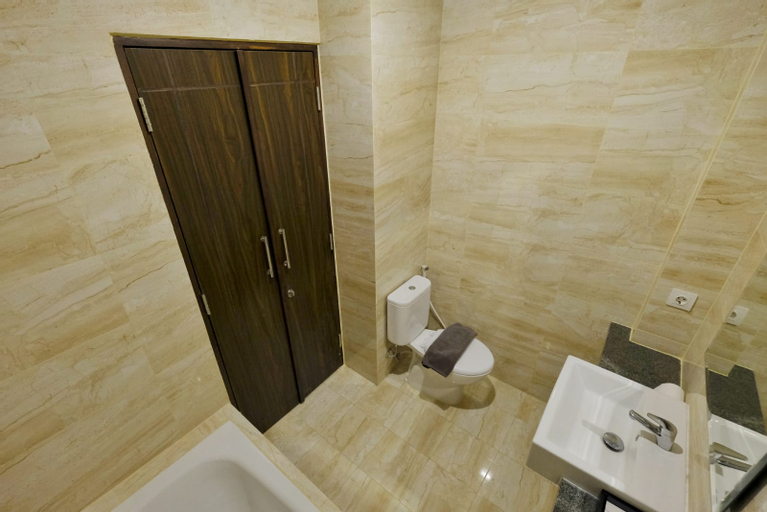 Bathroom 4