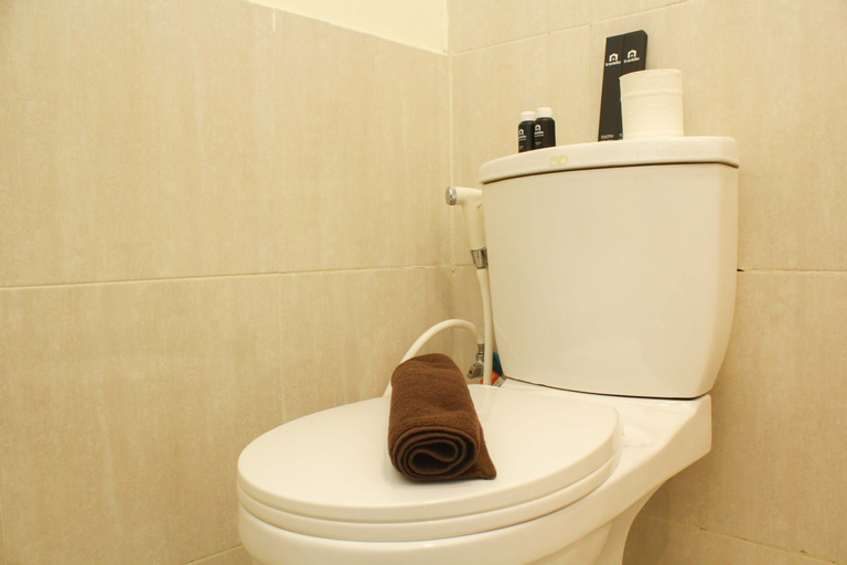 Bedroom 5, Cozy Living and Tidy 1BR Meikarta Apartment By Travelio, Cikarang