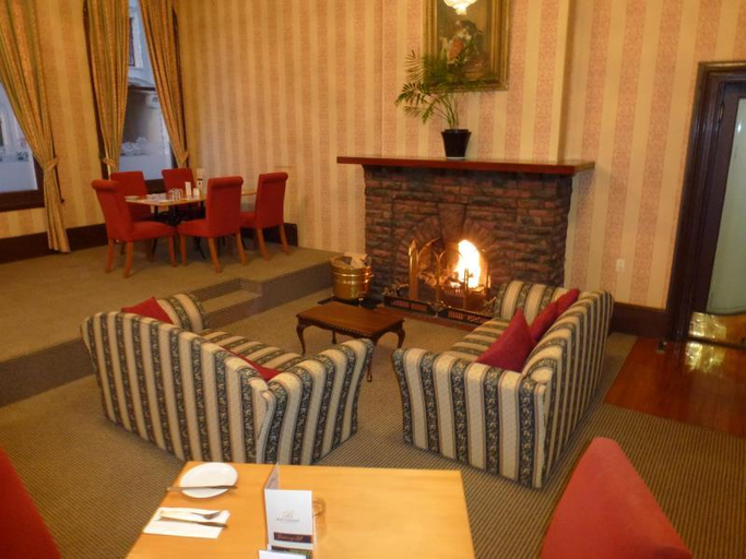 Food & Drinks 5, Brydone Hotel Oamaru, Waitaki