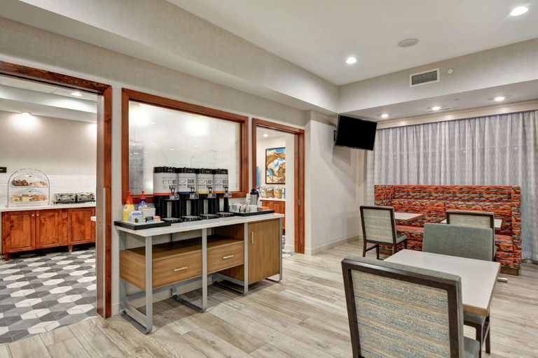 Food & Drinks 5, Hampton Inn Moab, Grand