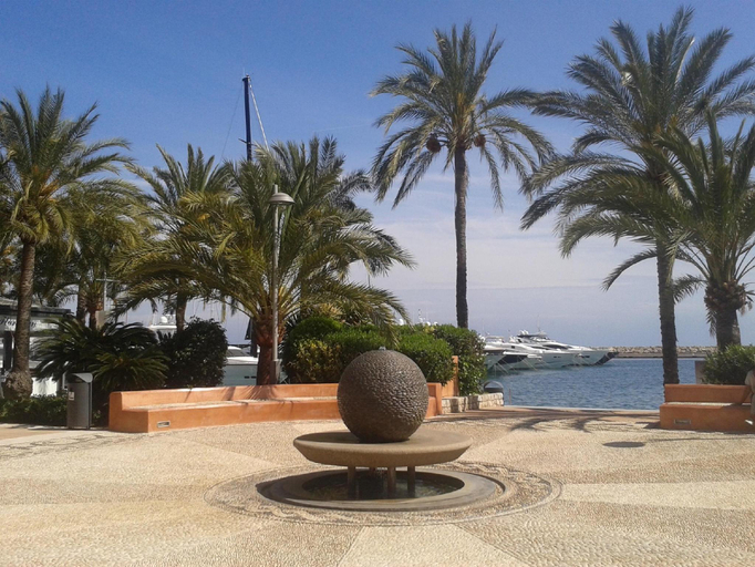 Others 5, Hostal Calma, Baleares