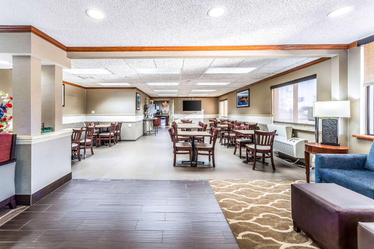 Public Area 2, Comfort Inn Festus-St. Louis South, Jefferson