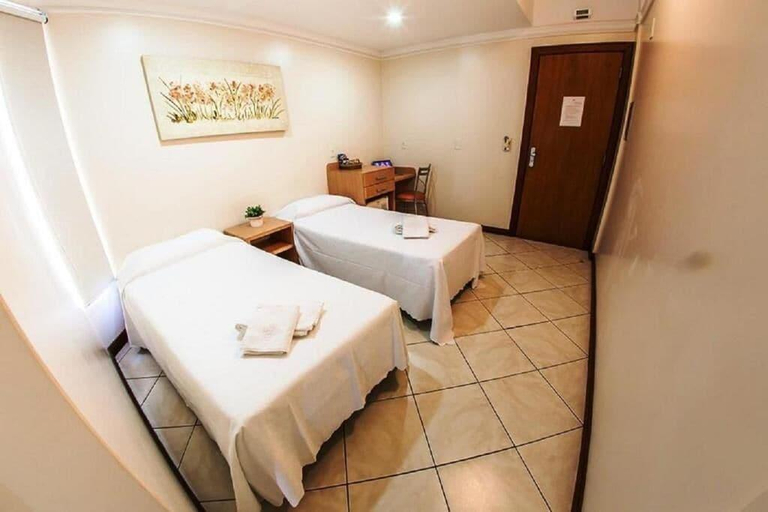 Bedroom 3, Diaudi Hotel, São José