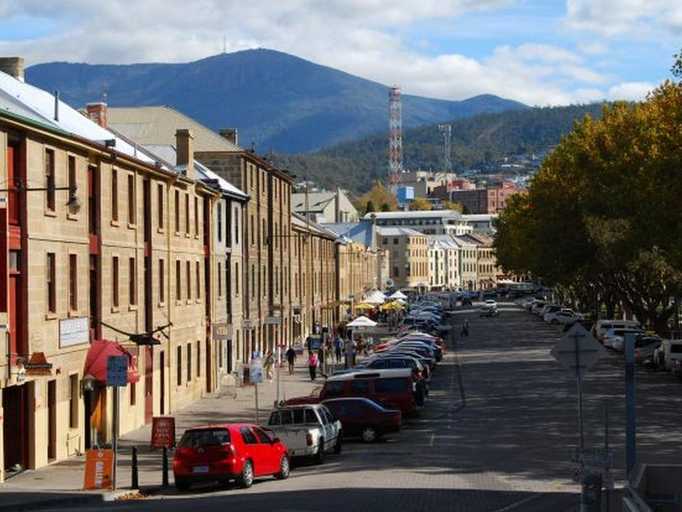 Marquis Hotel, Hobart