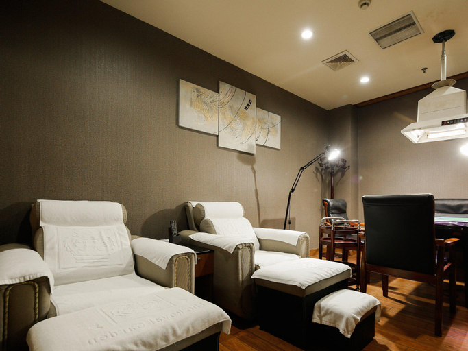 Bedroom 3, Royal Garden Hotel, Guangzhou