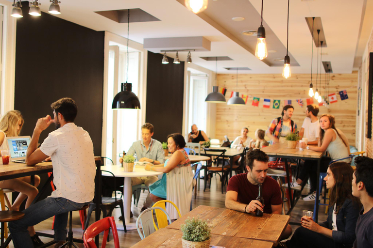 Food & Drinks 5, Safestay Madrid Central, Madrid