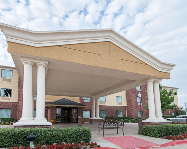 Others 5, Comfort Suites Ennis, Ellis