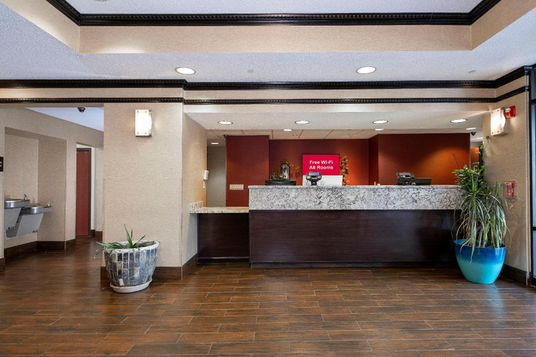Public Area 3, Red Roof Inn & Suites Dover Downtown, Kent