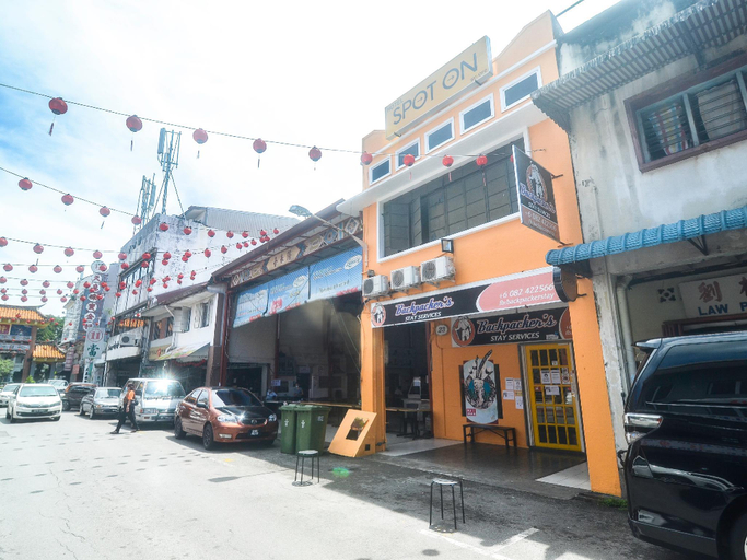 Others 2, Backpacker's Stay Services, Kuching