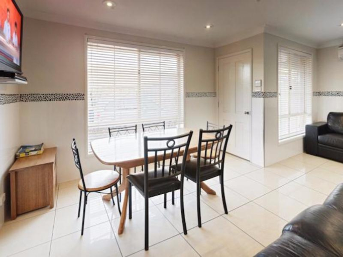Dining Room 29