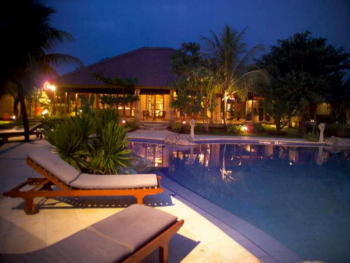 Sport & Beauty 2, Villa Stefan, Serang