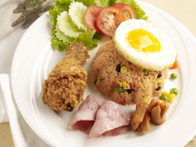 Food & Drinks 5, Caza V1 Serviced Apartment, Muang Rayong