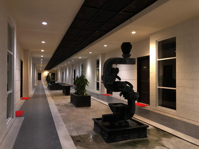 Public Area 2, Hotel Sinar 1, Surabaya