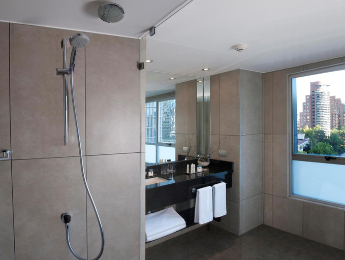 Bathroom 3, DoubleTree by Hilton Santiago - Vitacura, Santiago