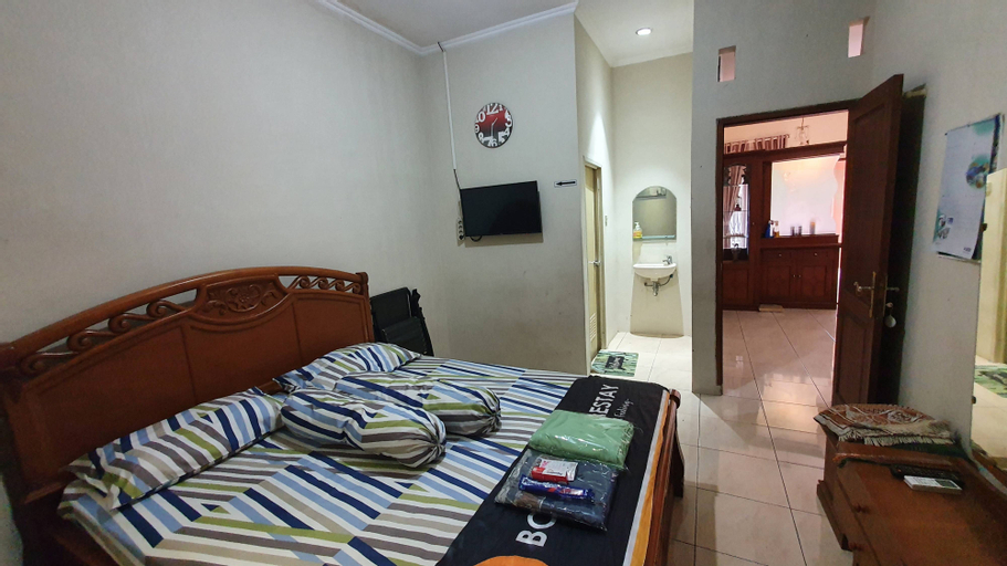 Bedroom 3, Bojong Homestay Syariah Tasikmalaya 4BR (Whole House) 8-Persons, Tasikmalaya
