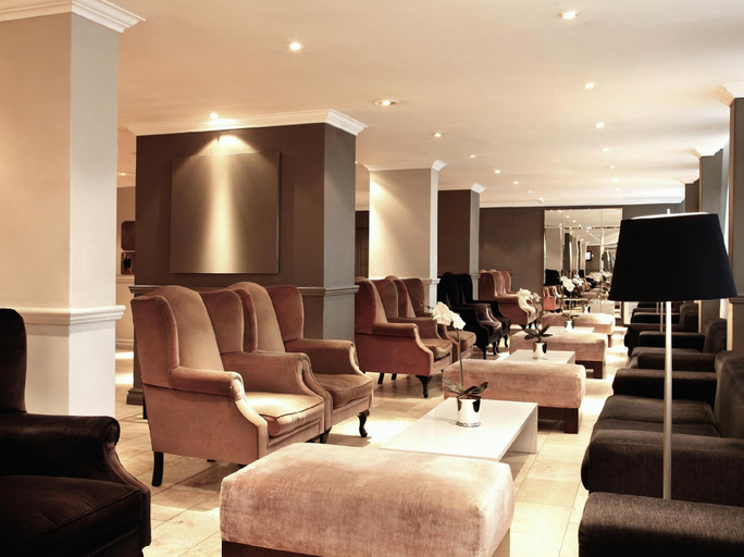 Public Area 2, Manhattan Hotel, City of Tshwane
