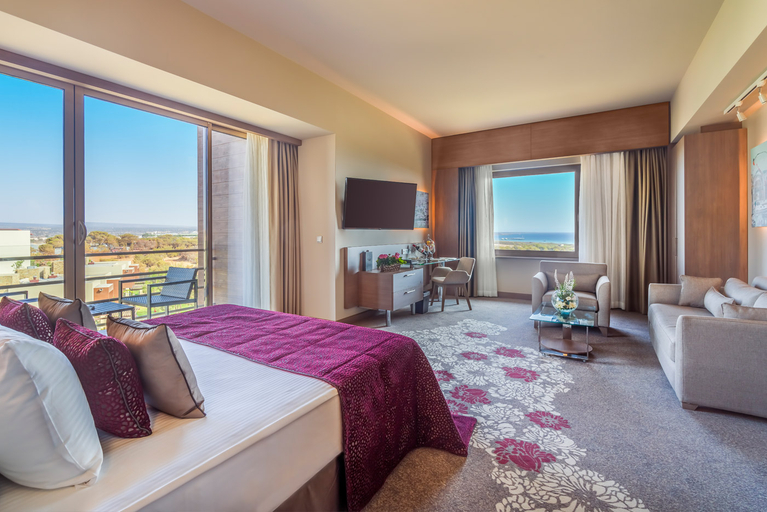 Bedroom, Concorde Luxury Resort & Casino Convention Spa