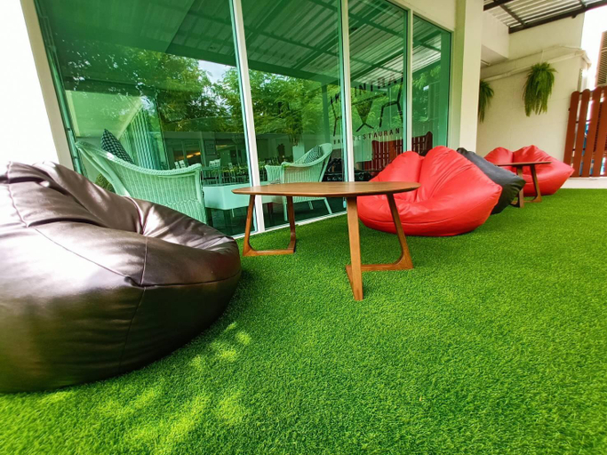 Public Area 3, Kilintra Residence, Muang Chon Buri