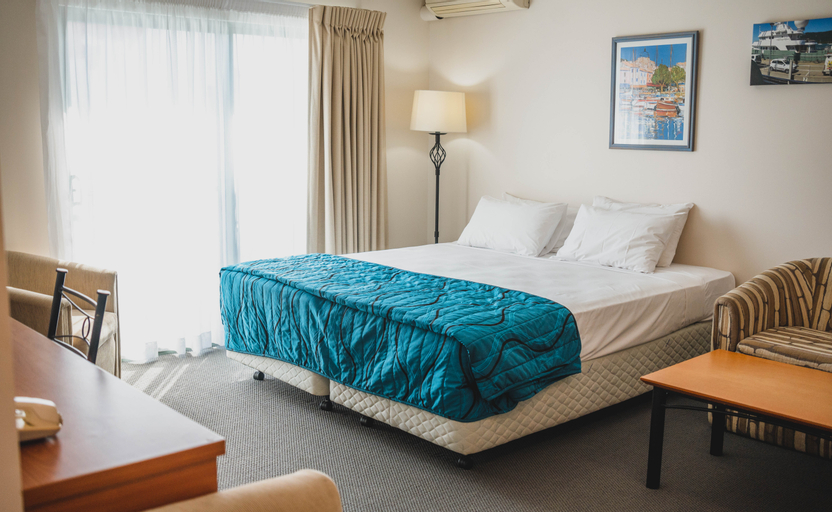 Bedroom 8