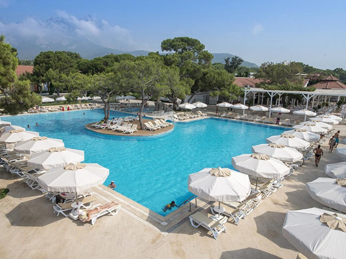Sport & Beauty 2, Crystal Prestige Pearl Collection, Kemer